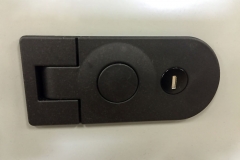 locking-lift-catch-01
